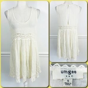 UMGEE Cream Swiss Dot Crochet Scoop Neck Sleeveless Keyhole Dress - SMALL